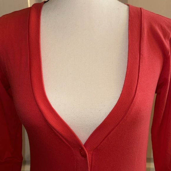 JUNIORS - V- Neck Cardigan - Size Large - Picture 2 of 11